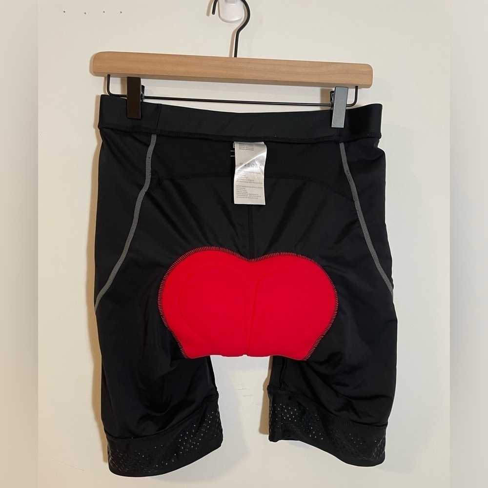 Baleaf Black Padded Bike Shorts UPF 50+ Women’s Size Large Thigh Pockets NWOT - Picture 5 of 12